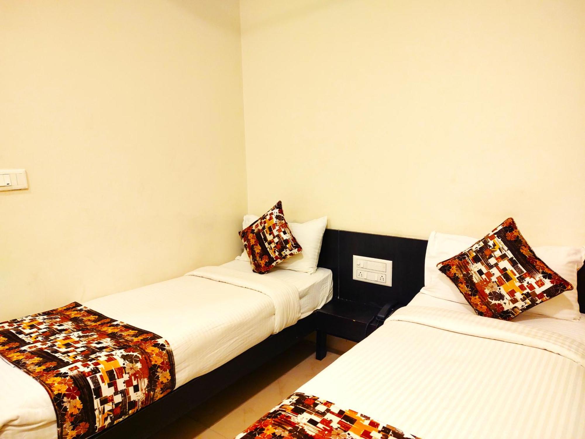 Athasri Hotel Hsr Layout Bangalore Exterior foto